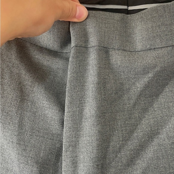 Men's Elegant Gray Dress Pants - Picture 8 of 11